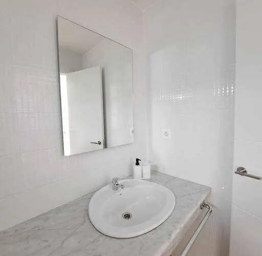 * * Costa Guacimeta * *