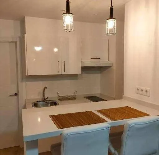 * * Costa Guacimeta * *